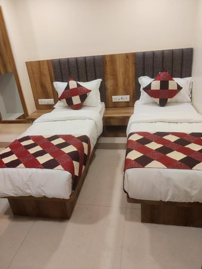 Bkc Corporate Hostel Ac Dormitory Мумбаи Экстерьер фото