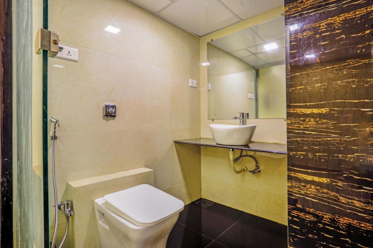 Bkc Corporate Hostel Ac Dormitory Мумбаи Экстерьер фото